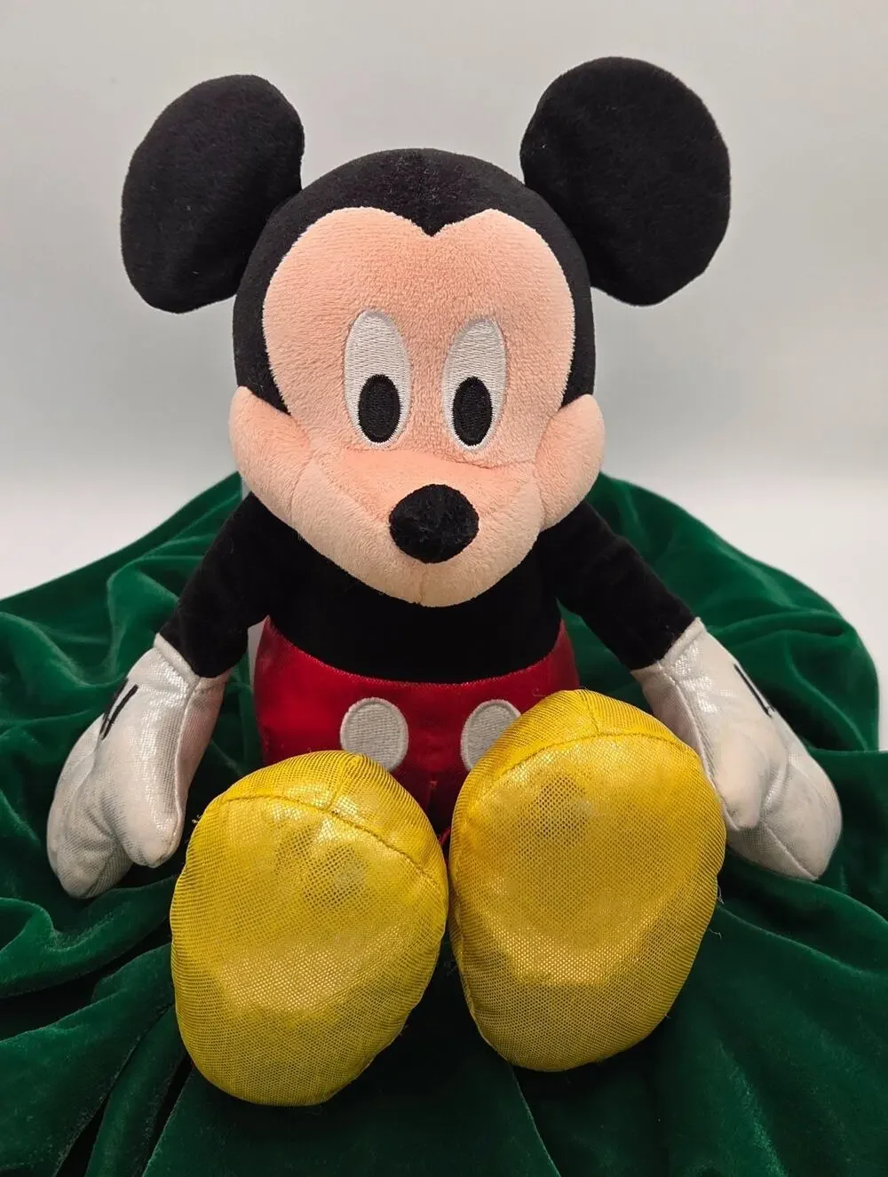 Ty Beanie Disney Sparkle Mickey Mouse Plush Gold Shoes Silver Gloves Kellytoy